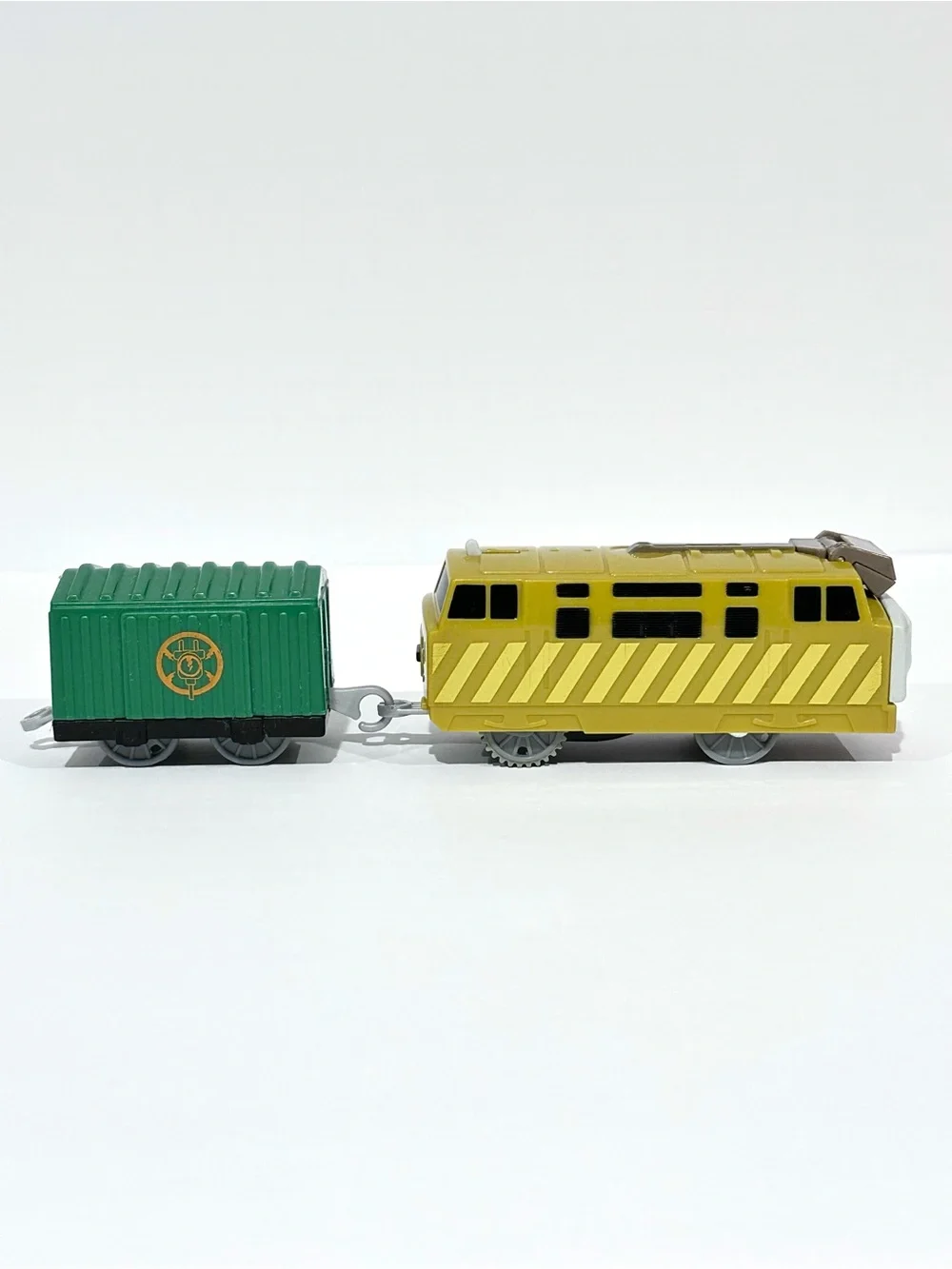 Thomas & Friends Motorized TrackMaster Diesel 10 with Cargo Car